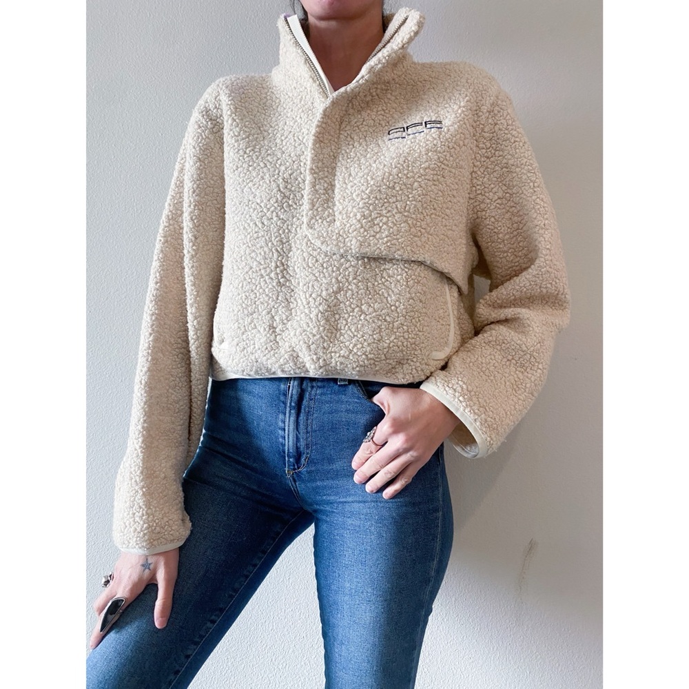 NWOT Off -white Long sleeve wool and nylon-blend bouclé jacket in beige